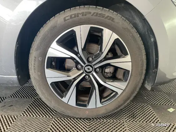 RENAULT CLIO V - voiture d'occasion - Photo 8