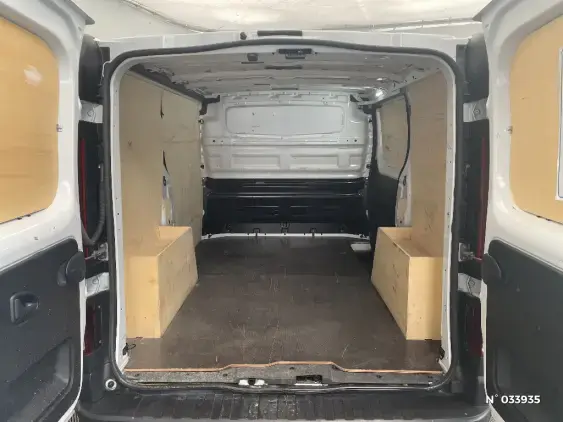 RENAULT TRAFIC FG III - voiture d'occasion - Photo 7