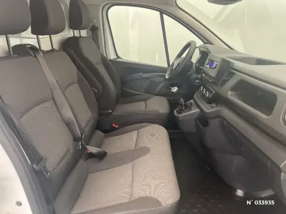 RENAULT TRAFIC FG III - voiture d'occasion - Photo 10
