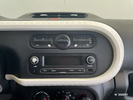 RENAULT TWINGO III - voiture d'occasion - Photo 13