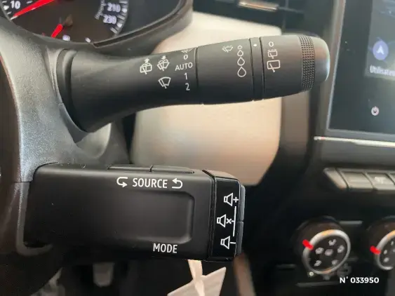 RENAULT CLIO REVERSIBLE V - voiture d'occasion - Photo 30