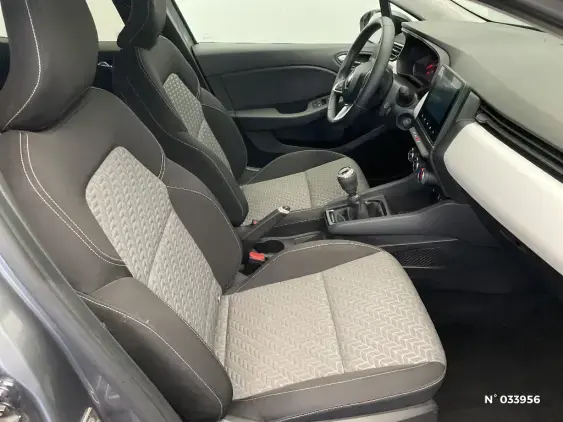 RENAULT CLIO V - voiture d'occasion - Photo 10