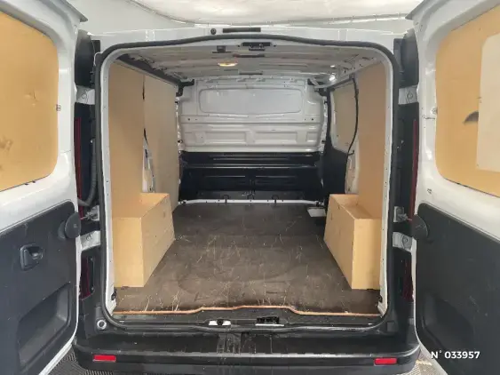 RENAULT TRAFIC FG III - voiture d'occasion - Photo 7