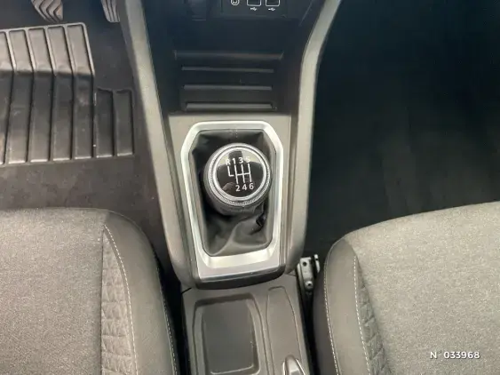 RENAULT CLIO V - voiture d'occasion - Photo 27