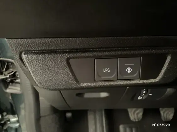 DACIA SANDERO III - voiture d'occasion - Photo 15