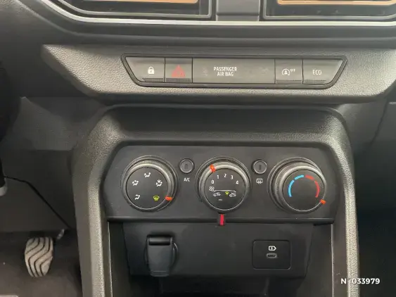 DACIA SANDERO III - voiture d'occasion - Photo 28