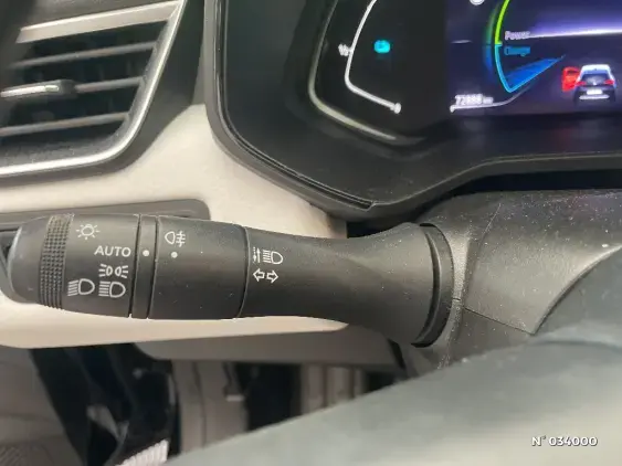 RENAULT CLIO V - voiture d'occasion - Photo 27
