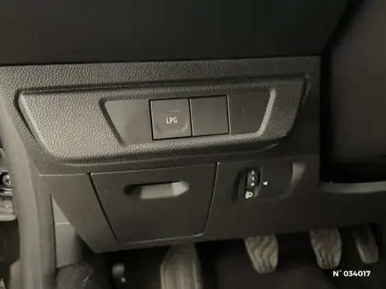 DACIA SANDERO III - voiture d'occasion - Photo 15