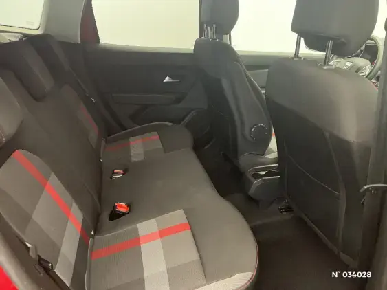 DACIA DUSTER II - voiture d'occasion - Photo 11