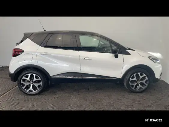 RENAULT CAPTUR - voiture d'occasion - Photo 5
