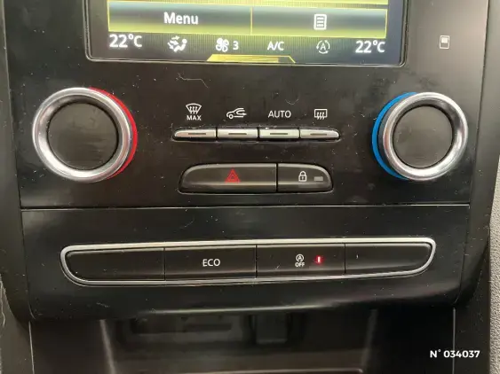 RENAULT MEGANE IV - voiture d'occasion - Photo 26