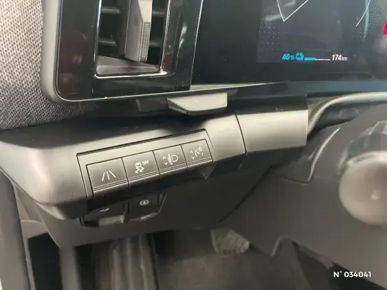 RENAULT MEGANE V - voiture d'occasion - Photo 15