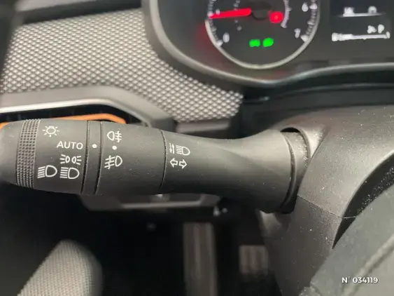 DACIA SANDERO III - voiture d'occasion - Photo 29