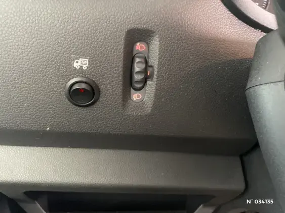 RENAULT MASTER III - voiture d'occasion - Photo 8