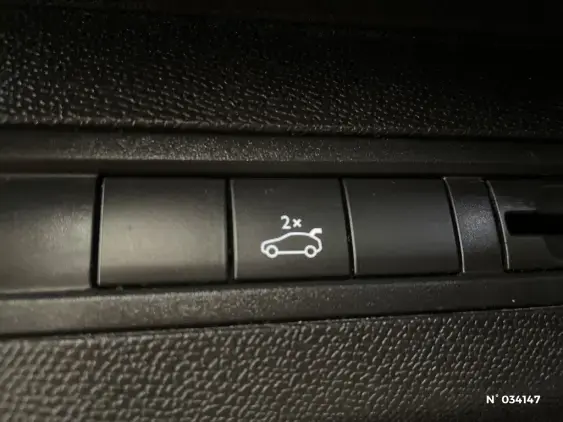 PEUGEOT 3008 II - voiture d'occasion - Photo 15
