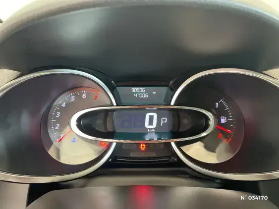 RENAULT CLIO IV - voiture d'occasion - Photo 12