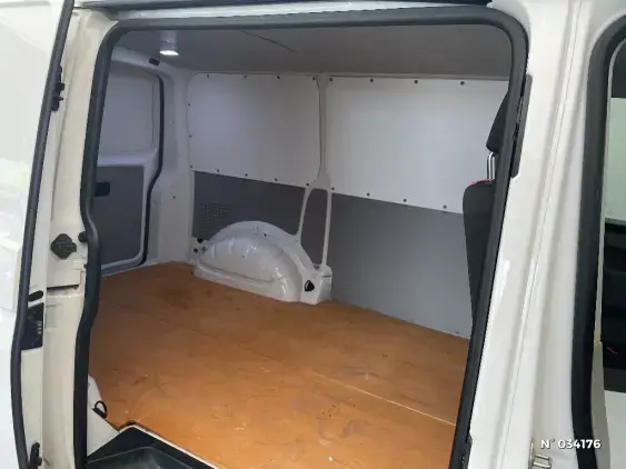 VOLKSWAGEN TRANSPORTER FG VI - voiture d'occasion - Photo 11