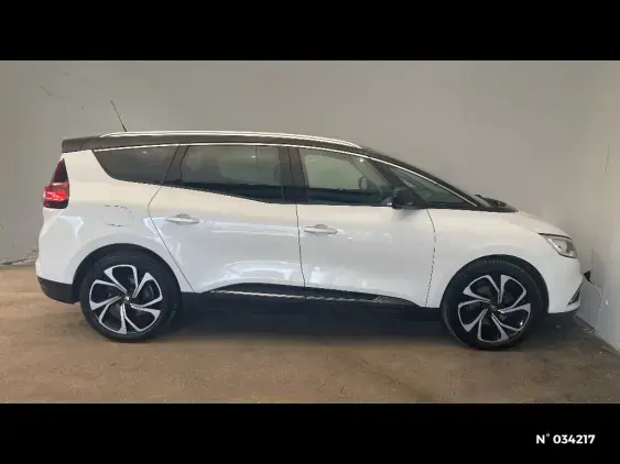 RENAULT SCENIC IV - voiture d'occasion - Photo 5