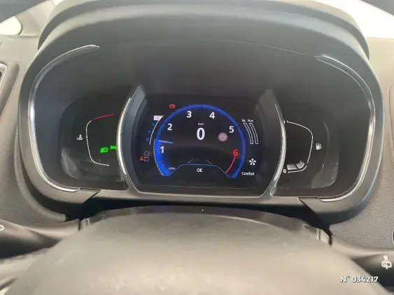 RENAULT SCENIC IV - voiture d'occasion - Photo 11