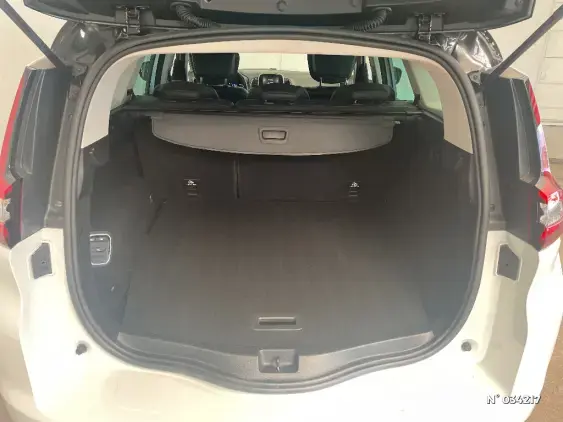 RENAULT SCENIC IV - voiture d'occasion - Photo 7