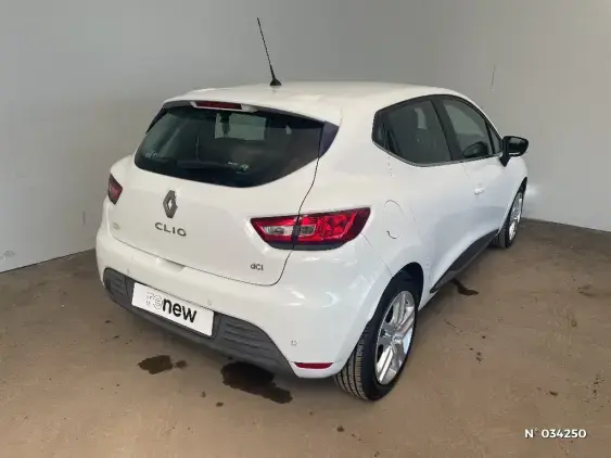 RENAULT CLIO IV - voiture d'occasion - Photo 4
