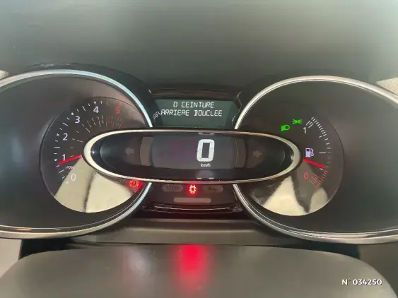 RENAULT CLIO IV - voiture d'occasion - Photo 12