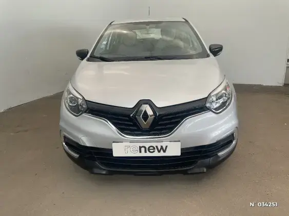 RENAULT CAPTUR - voiture d'occasion - Photo 3