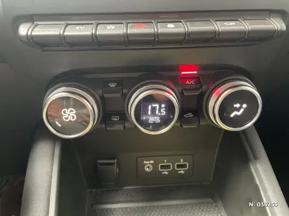 RENAULT CAPTUR II - voiture d'occasion - Photo 28