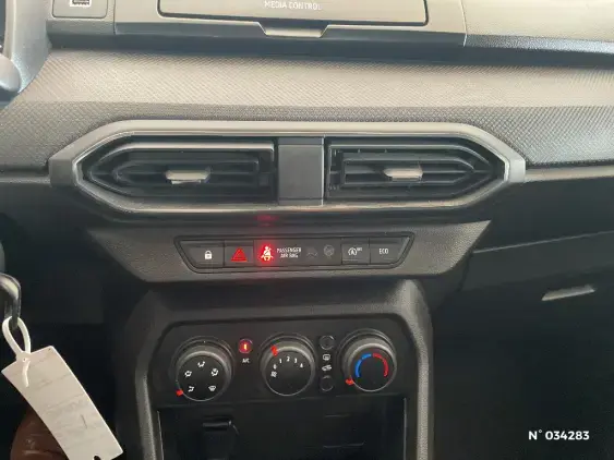 DACIA SANDERO III - voiture d'occasion - Photo 13