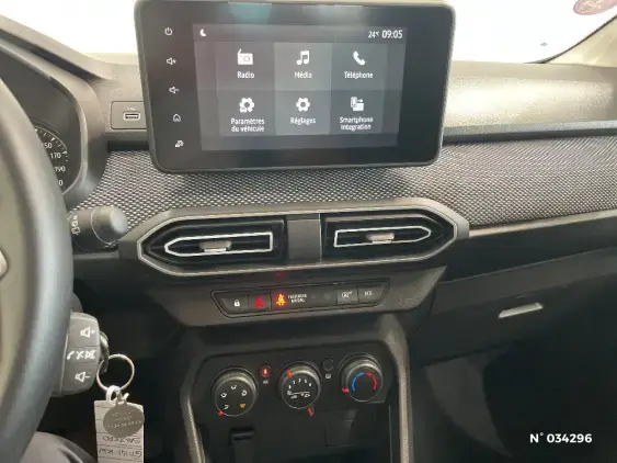 DACIA SANDERO III - voiture d'occasion - Photo 12