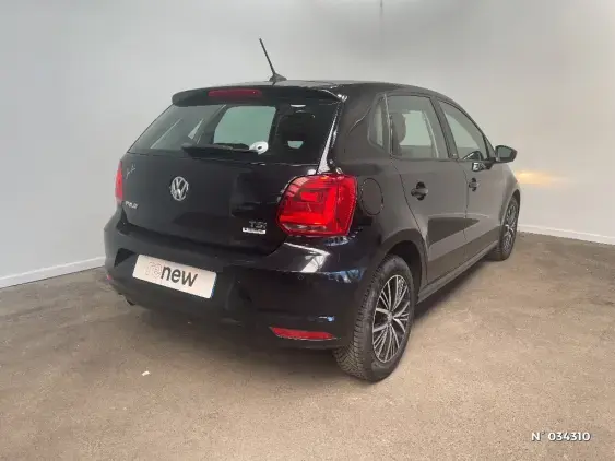 VOLKSWAGEN POLO V - voiture d'occasion - Photo 4