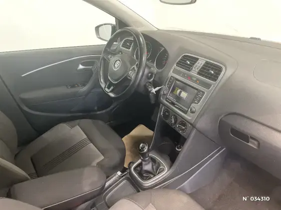VOLKSWAGEN POLO V - voiture d'occasion - Photo 10