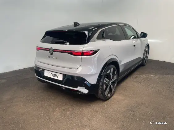 RENAULT MEGANE V - voiture d'occasion - Photo 4