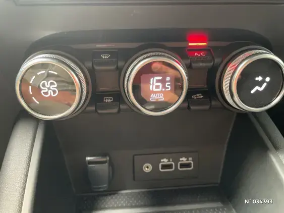 RENAULT CAPTUR II - voiture d'occasion - Photo 30