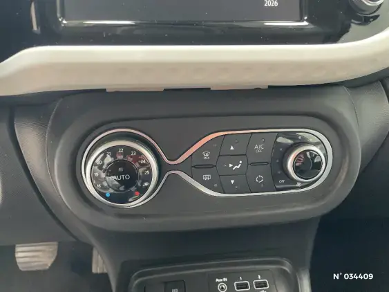 RENAULT TWINGO ELECTRIQUE III - voiture d'occasion - Photo 25