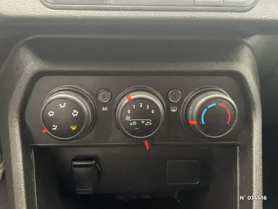 DACIA SANDERO III - voiture d'occasion - Photo 29
