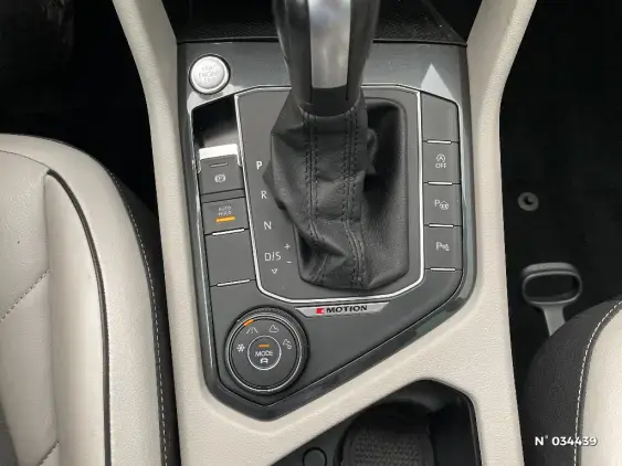 VOLKSWAGEN TIGUAN II - voiture d'occasion - Photo 29