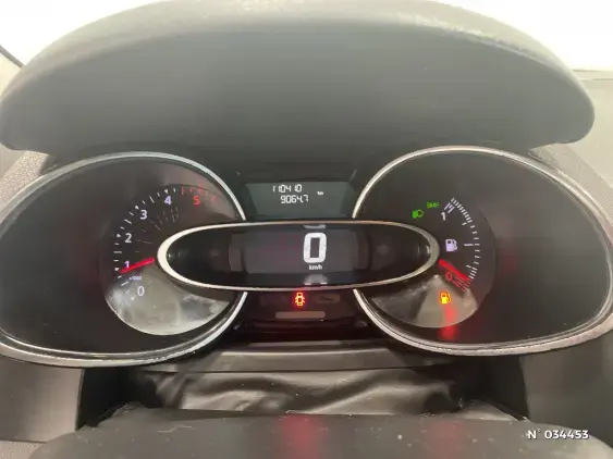RENAULT CLIO IV - voiture d'occasion - Photo 12