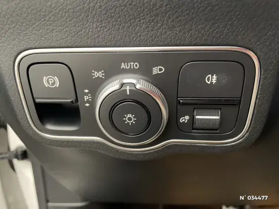 MERCEDES-BENZ GLA II - voiture d'occasion - Photo 15