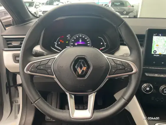 RENAULT CLIO V - voiture d'occasion - Photo 26
