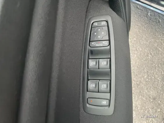 RENAULT MEGANE IV - voiture d'occasion - Photo 28