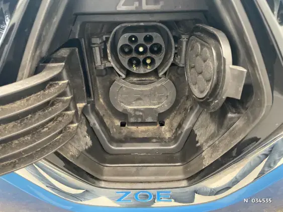 RENAULT ZOE - voiture d'occasion - Photo 29