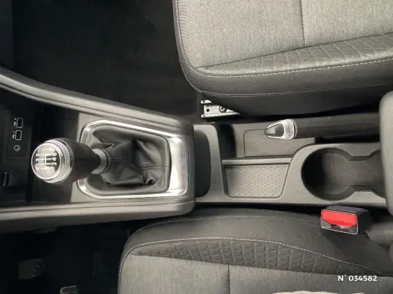RENAULT CAPTUR II - voiture d'occasion - Photo 34
