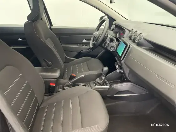 DACIA DUSTER II - voiture d'occasion - Photo 10