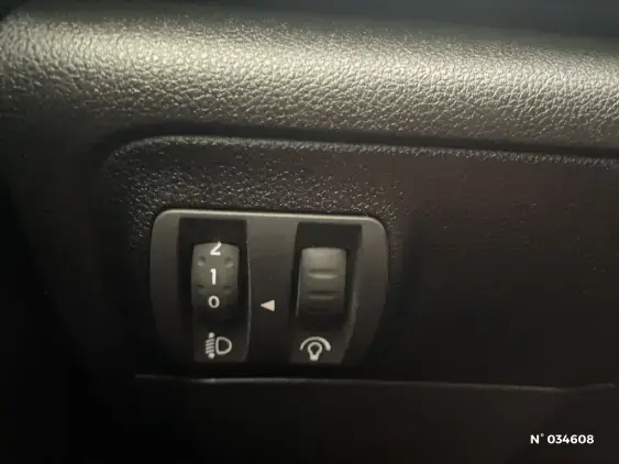 RENAULT MEGANE IV - voiture d'occasion - Photo 15