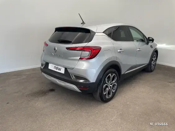 RENAULT CAPTUR II - voiture d'occasion - Photo 4