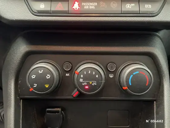DACIA SANDERO III - voiture d'occasion - Photo 24