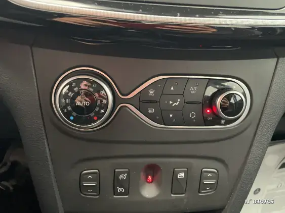 DACIA SANDERO II - voiture d'occasion - Photo 23
