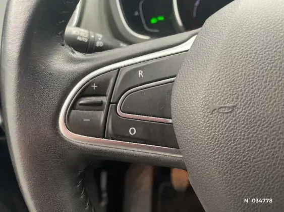 RENAULT SCENIC IV - voiture d'occasion - Photo 23