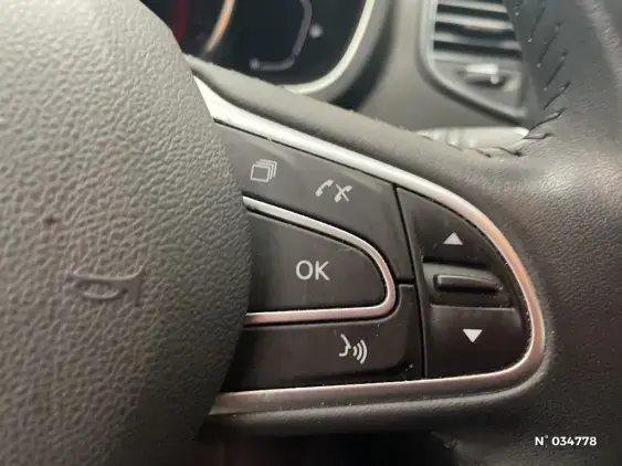 RENAULT SCENIC IV - voiture d'occasion - Photo 24